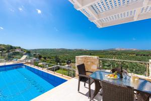Kampos Villas, pure elegance, By ThinkVilla