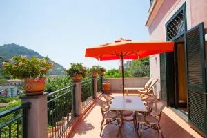 Villa Anna - مينوري