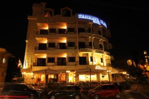 Hammana plaza hotel