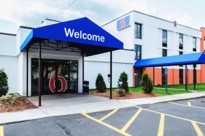 Motel 6-Brockton, MA