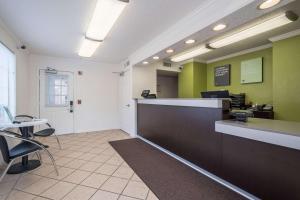 Studio 6 Extended Stay - Roswell, GA - Atlanta