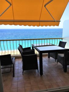 Appartements Beachfront apartment Promenade Des Anglais : photos des chambres