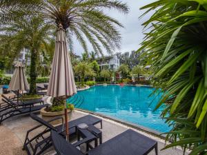 Beachfront luxury 2 bdr apartment