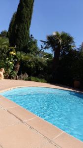 B&B / Chambres d'hotes Villa Chrisama FLAYOSC : photos des chambres