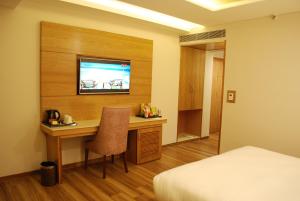 Glades Hotel