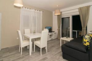 Apartmani Marinović