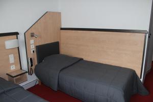 Hotels Hotel de la Meuse : Chambre Triple