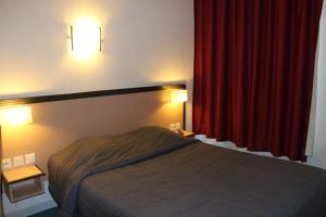 Hotels Hotel de la Meuse : photos des chambres