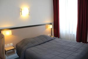 Hotels Hotel de la Meuse : photos des chambres