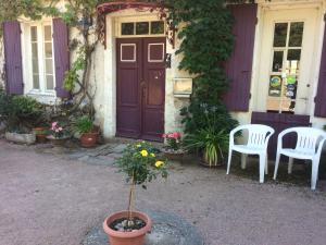 B&B / Chambres d'hotes Chambres d'hotes et Roulotte Au Bonheur Du Parc : photos des chambres