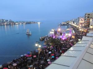 Chalkida Seafront Apartment Evia Greece