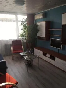 Málnás Macska Apartman - Сексард