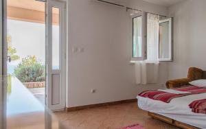Apartment Sveta Nedilja 14086a