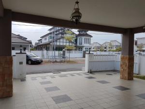 Sitiawan Homestay Entire Semi D house