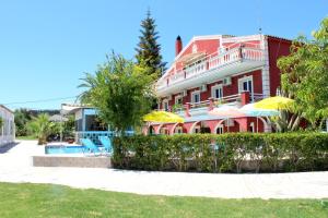 Crystal - 3hvězdičkové hotely ve městě Kavos