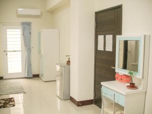 Phòng 4 Người Có Ban Công (Quadruple Room with Balcony)