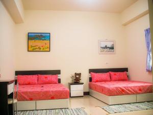 Phòng 4 Người Có Ban Công (Quadruple Room with Balcony)