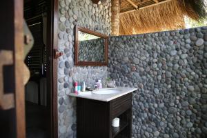 The Palms - Seraya Shores Retreat Bali