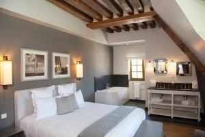 Hotels Manoir de Surville : Chambre Lit King-Size