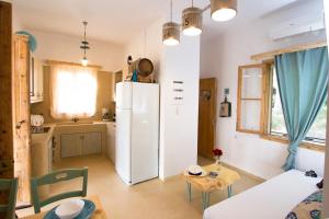 Mera Beachfront House - Falasarna