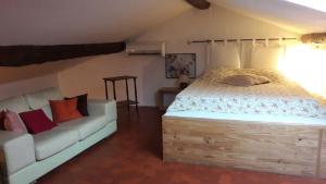 B&B / Chambres d'hotes Bed and Breakfast La Grande Lauzade : Suite 2 Chambres