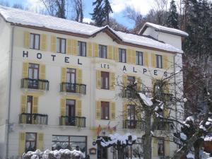 Hotels Hotel des Alpes : photos des chambres