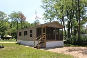 Pine Country Camping Resort - Belvidere