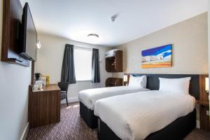 Double or Twin Room - Disability Access room in Canterbury Bell Margate by Marston's Inns