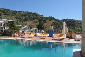 The Clock Houses Borgo Gallodoro