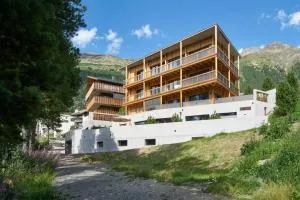 Alpine Lodge Chesa a la Punt - Pontresina