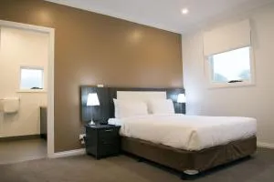 Buckingham Apartments - Dingley