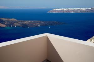 Santa Rinoula Privet Suites Sea-Caldera Views Santorini Greece