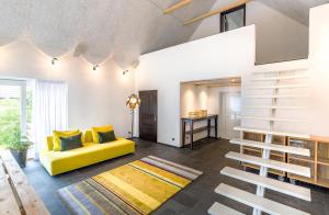 Studio på loftet i två plan