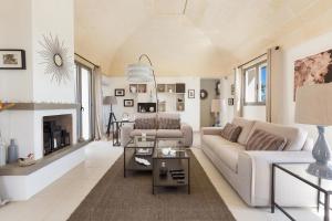 Villa Sogno Bianco by BarbarHouse