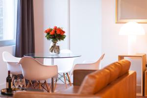 B&B / Chambres d'hotes LOFT luxe hyper centre: terrasse/piscine/ salle de sport : photos des chambres