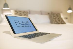 Flateli - PlaƧa Catalunya 22