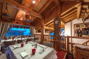 3 star Хотел Edelweiss Сен-Мартен-дьо-Белвил Франция