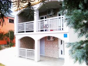 Apartmani Mala Sirena