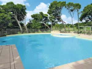 Appartement La pinede du Golf LʼIsle-sur-la-Sorgue Frankreich