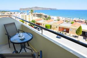 Double or Twin Room with Sea View