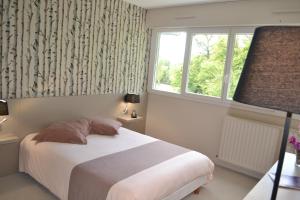 Hotels Hotel de Guyenne : photos des chambres