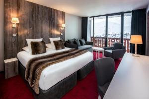 Hotels Le Pic Blanc : photos des chambres