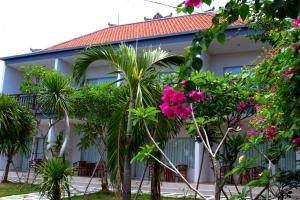 Ropik & Alik Home Stay