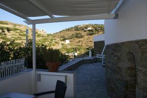 Petra & Fos Studios and Rooms Sifnos Greece