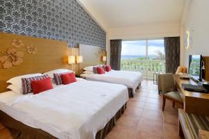Phòng 2 Giường Đơn Nhìn Ra Núi (Twin Room with Mountain View)