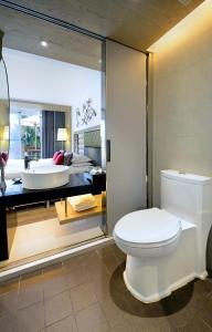Tầng 1 Phòng hướng biển giường đôi (1st Floor Sea View Double Room)