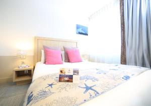 Hotels Trinite Hotel : photos des chambres