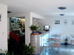 Lira Sto Apartments