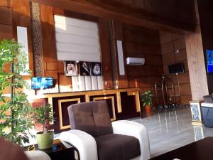 تاج الخليج للشقق المخدومة التصنيف اقتصادي