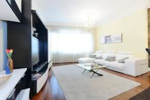 Apartamento frente al Guggenheim con wifi y parking privado gratis - 毕尔巴鄂